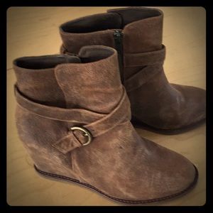 Johnston & Murphy wedge booties